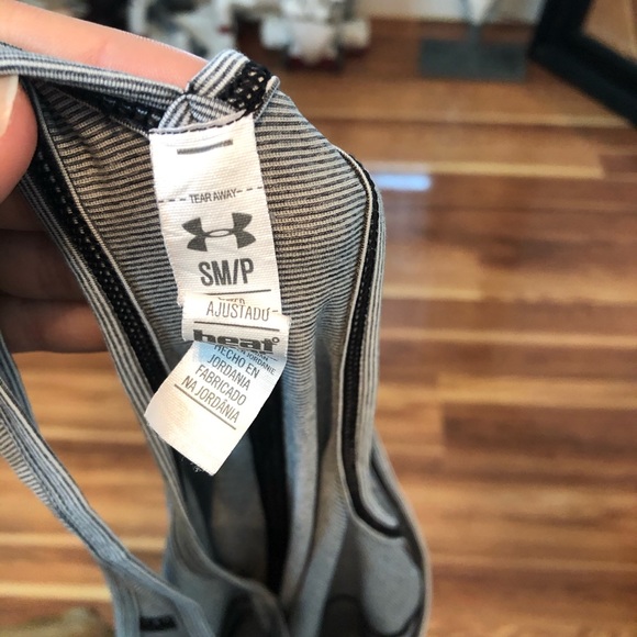 Under Armour Workout Tank - Picture 3 of 5